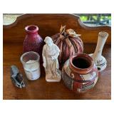 KKF175- Variety Of Trinkets 