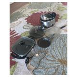 KKF184 Kitchen Appliances and Pans