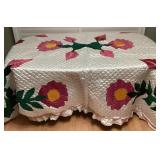 MMF071 Vintage Hawaiian Quilt Style Floral Bedspread 
