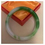 MMF109 Green & White Jade Bangle Bracelet New 