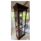 MMM008 Display Cabinet