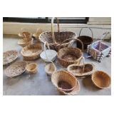 MMM071 - Assorted Woven Baskets