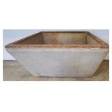 MMM088 - Vintage Concrete Sink