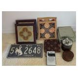 MMM118 Miscellaneous Decor and Coasters