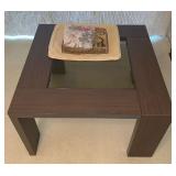 MMM185 Glasstop Wooden Coffee Table with Tablecloth and Pillow