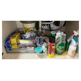 MMM224 Mystery Lot Of Cleaning Supplies 