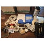 TTT095 Mystery Handy Household Goods Lot