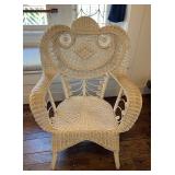 TTT110 White Wicker Arm Chair