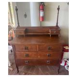 TTT117 Vintage Wooden Dresser
