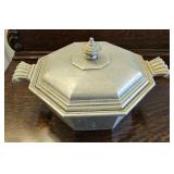 TTT282-International Silver Company Pewter Rustic Farmhouse Covered Casserole Dish W/lid