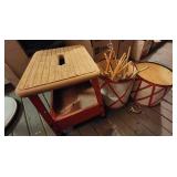 TTT440 Small Stool And Drum Sticks
