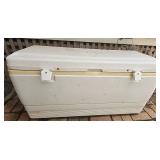TTT518 - 162 Quart Igloo Cooler 