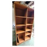 TTT596 - Multi-Compartment Bookshelf 