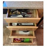 KFT037- Mystery Kitchen Lot