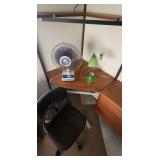 KFT137 - Fan, Desktop Lamp, Chair and Overhead Light