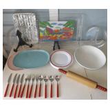 KSCCTH005 Wares For a Tropical Picnic