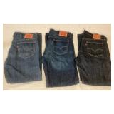 MMB117 Three Pairs Of Levi Strauss & Co. Men’s Denim Jeans Pants