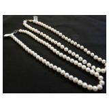 MDC010 A Pair of Pearl Necklaces