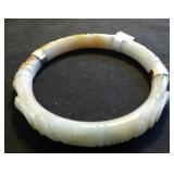MDC076 Jade Bracelet with Carved Cicada & 14k Bands