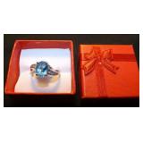MDC118 Beautiful 14k Blue Topaz Ring