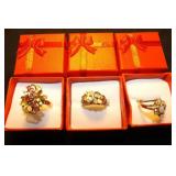 MDC119 Three Gold Rings Perfect for Gift Giving