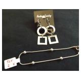 MDC163 Silver Abstract Earrings & Silver Bracelet