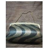 CIP085 - Black and Gold Sequined Purse 