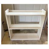 AAT018 Small Wooden Book Shelf