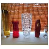 AAT049-Classy Collection Of Vintage Vases