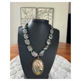 PTH016- Genuine Myrna Lee Chang Fresh Water Pearl Necklace With Abalone Pendant