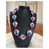 PTH020- Vintage Myrna Lee Chang Porcelain Necklace
