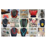 PRETTY THINGS IN HONOLULU CTBids Online Auction • Bidding Ends 12/05/24 • Pickup 12/07/24