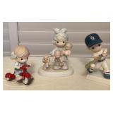 MCS087 Three Precious Moments Figurines