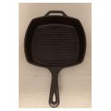 MCS301 Lodge Cast Iron Skillet