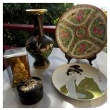 AHC011 Beautiful Oriental Décor for Your Home - Cloissone, Buddha, Famille Rose Medallion