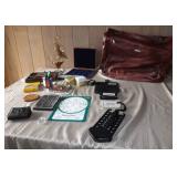 AHC173 Samsonite Garment Bag, Coin Purses, Miscellaneous Items