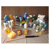 AHC176 Household Cleaning Supplies