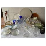 AHC189 Assortment of Glassware 
