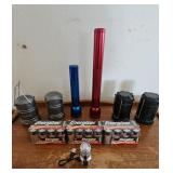 BEE037-Illuminating Maglite Flashlights/Lanterns And Batteries