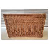 BEE104- Woven Storage Basket