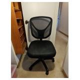 BEE140-Adjustable Rolling Desk Chair W/Mesh Back