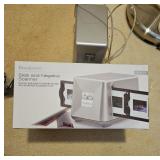 BEE143-Brookstone iConvert Slide And Negative Scanner