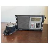 BEE188- Grundig Satellite 700 World Receiver