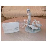 FHK305 Vintage Lladro Figurines, Unique Glass Bowl and More