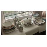 WWT109- Expressions Fine China And Villeroy & Boch