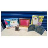 BAP042-Assorted Picture Frames