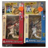 BAP107 Pair of Vintage1999 Tops Action Flats Figure - Mark McGwire & Sammy Sosa