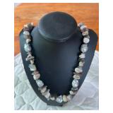 BAP501- Beautiful Genuine Custom Made Myrna Lee Mother Of Pearl Necklace 