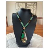 BAP506- Beautiful Myrna Lee Chang Green Adventurine Necklace With Lucite Pendant