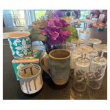 RSN103-Glasses Mugs & Vase with Flowers